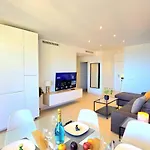 La Nogalera Vistas Modern 3bed 2 Bath With Seaviews And Private Parking By Namaste Elite Apartment *