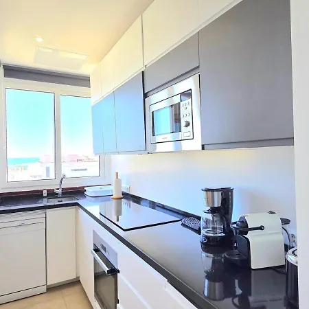 La Nogalera Vistas Modern 3bed 2 Bath With Seaviews And Private Parking By Namaste Elite Διαμέρισμα