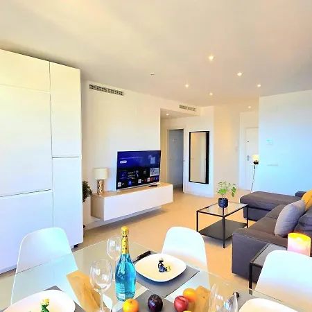 La Nogalera Vistas Modern 3bed 2 Bath With Seaviews And Private Parking By Namaste Elite Διαμέρισμα *