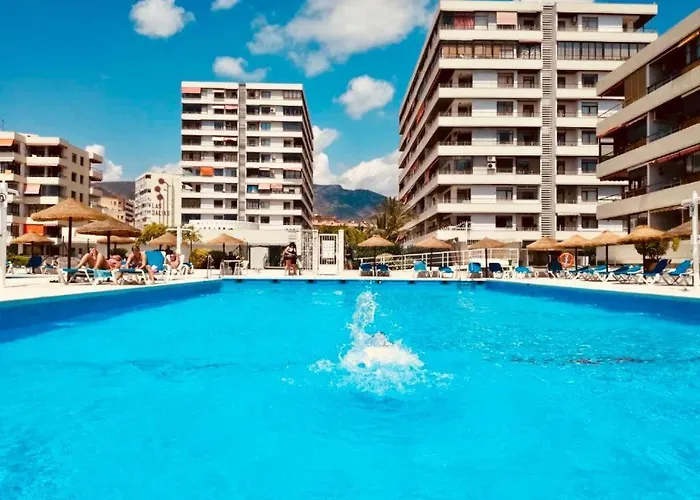 La Nogalera Vistas Modern 3Bed 2 Bath With Seaviews And Private Parking By Namaste Elite