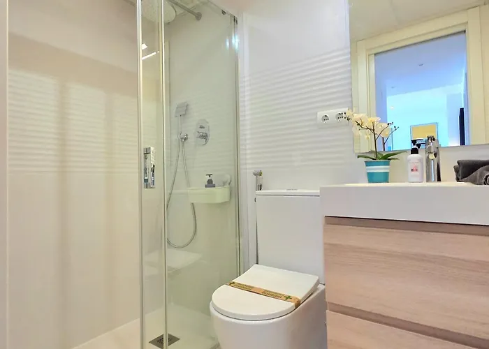 La Nogalera Vistas Modern 3Bed 2 Bath With Seaviews And Private Parking By Namaste Elite *