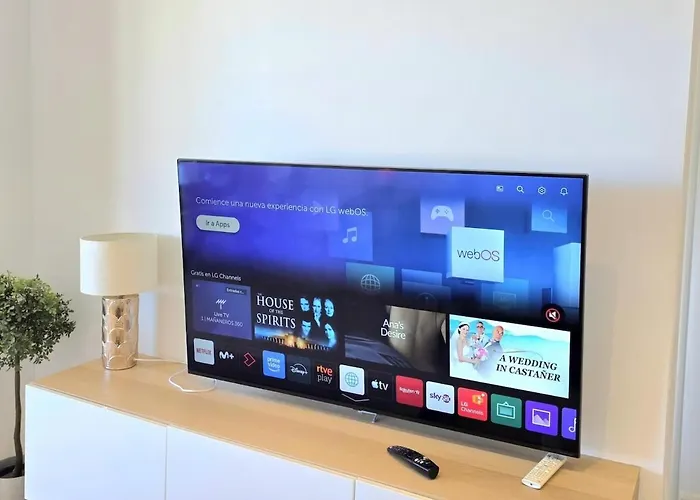 Lejlighed La Nogalera Vistas Modern 3Bed 2 Bath With Seaviews And Private Parking By Namaste Elite *