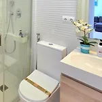 La Nogalera Vistas Modern 3bed 2 Bath With Seaviews And Private Parking By Namaste Elite